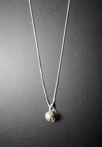 Angel Caller (small) with Angel Wing - on 18" Box chain (silver) - Little Gift Hut