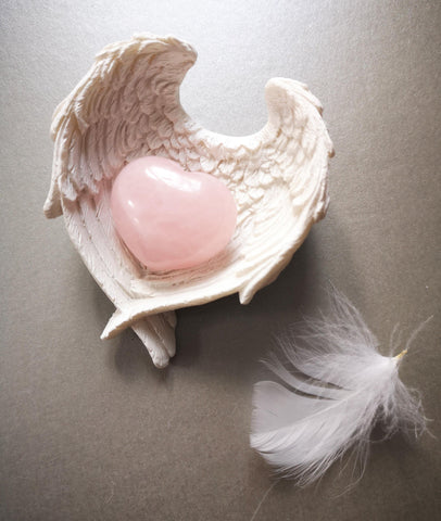 Rose Quartz Heart (mini) in Angel Wing Dish